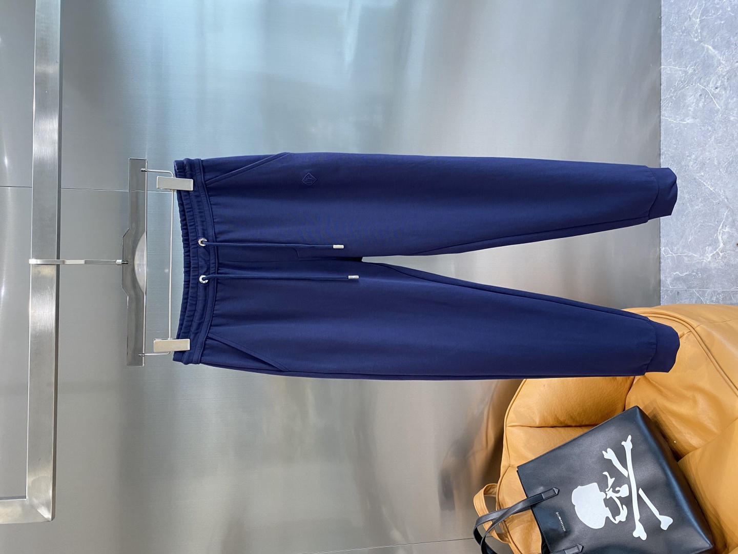 “2025 Spring & Summer Classic Logo Leisure Pants: Comfortable, Custom, Visible” - 图片 2