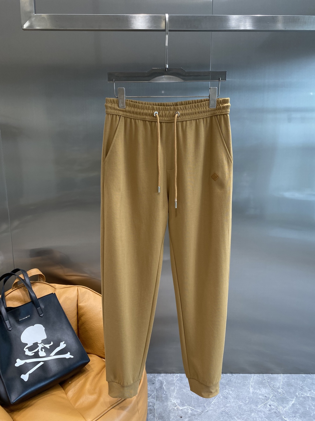 “2025 Spring & Summer Classic Logo Leisure Pants: Comfortable Custom Fabrics” - 图片 2