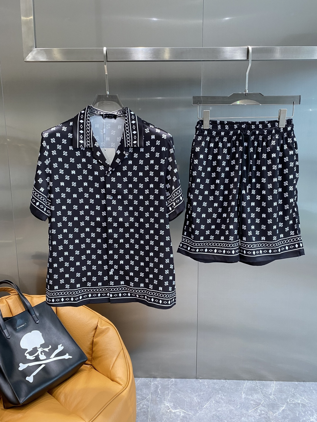 NO:509110,'MIRI Home' Casual pajamas set High-order silk silk fabric upgrade process upgrade Home clothing High-order Russian silk fabric skin-friendly and comfortable Home essentials Do not machine wash silk products, recommended to hand wash or wash bag number M-3XL the next day, real silk, alexander wang19860909《MIRI家》 休闲睡衣套装 高订天绸丝面料升级工艺升级 家居服 高定俄罗丝面料亲肤轻柔舒适 家居必备 真丝产品切勿机洗,建议 手洗或者洗衣袋洗 码数M-3XL隔天,,real silk,alexander wang,Men's clothing