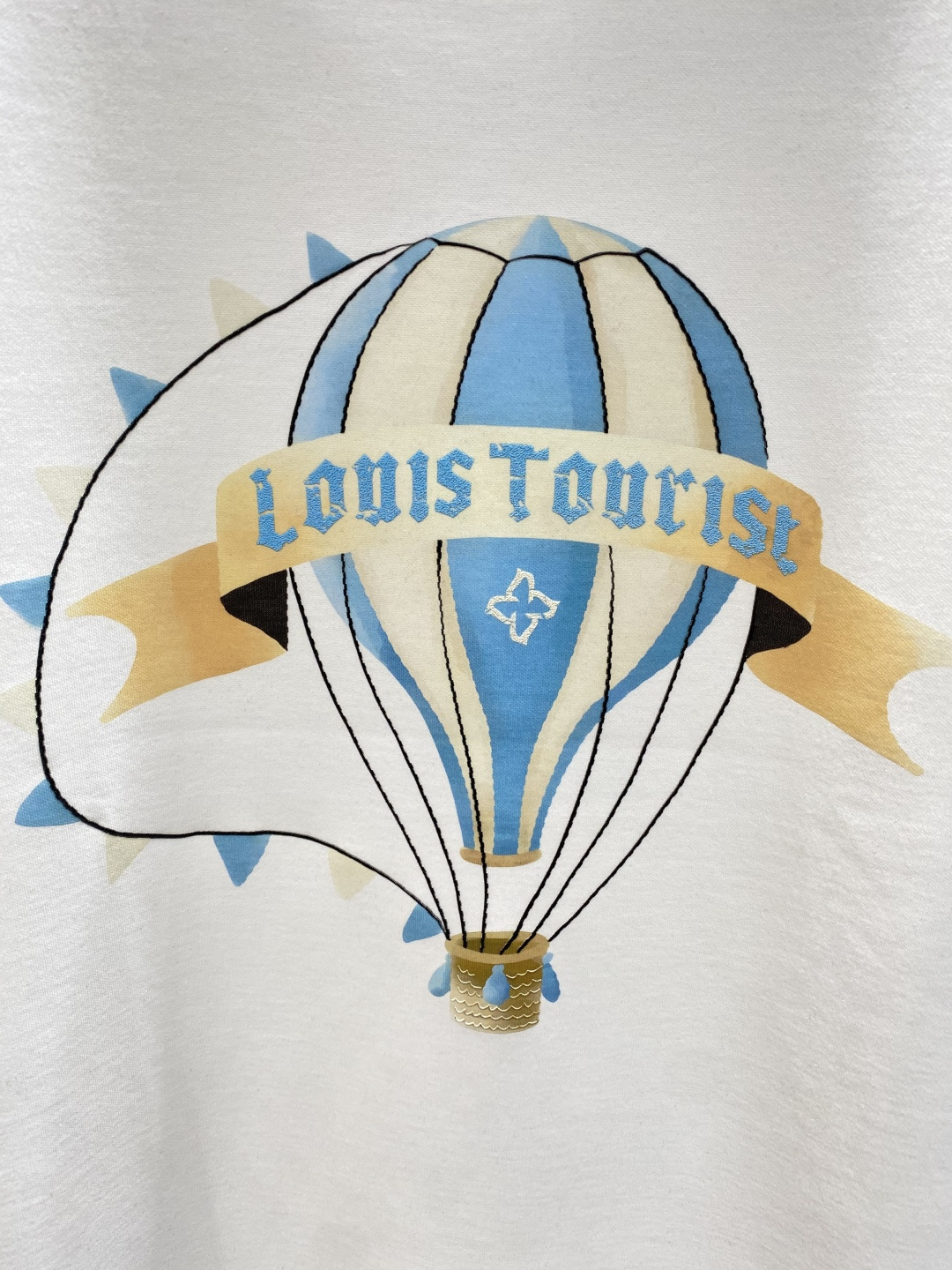 《𝙉𝙚𝙬🤍🖤驴家》
2025新款首发专柜最新款短袖圆领T恤 高端订制 设计前卫时尚！品牌logo重工艺设