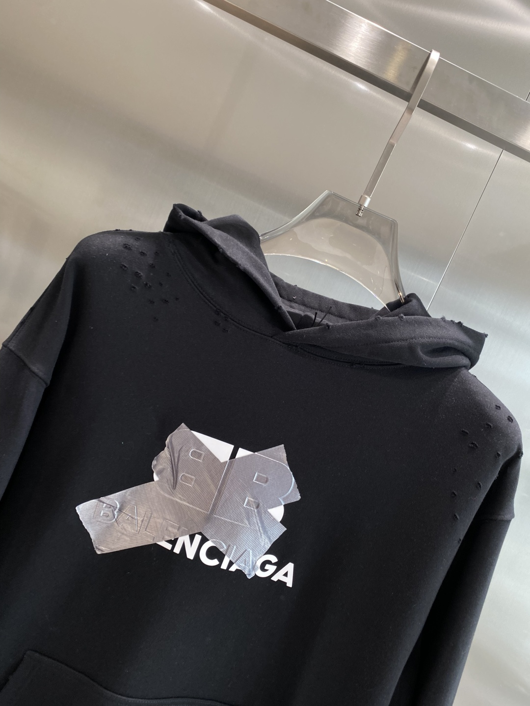 《𝙉𝙚𝙬🤍🖤巴黎世家》2025秋季最新款，专柜同步有售，原单狠货，爆款时尚休闲连帽卫衣，进口原版面料，独