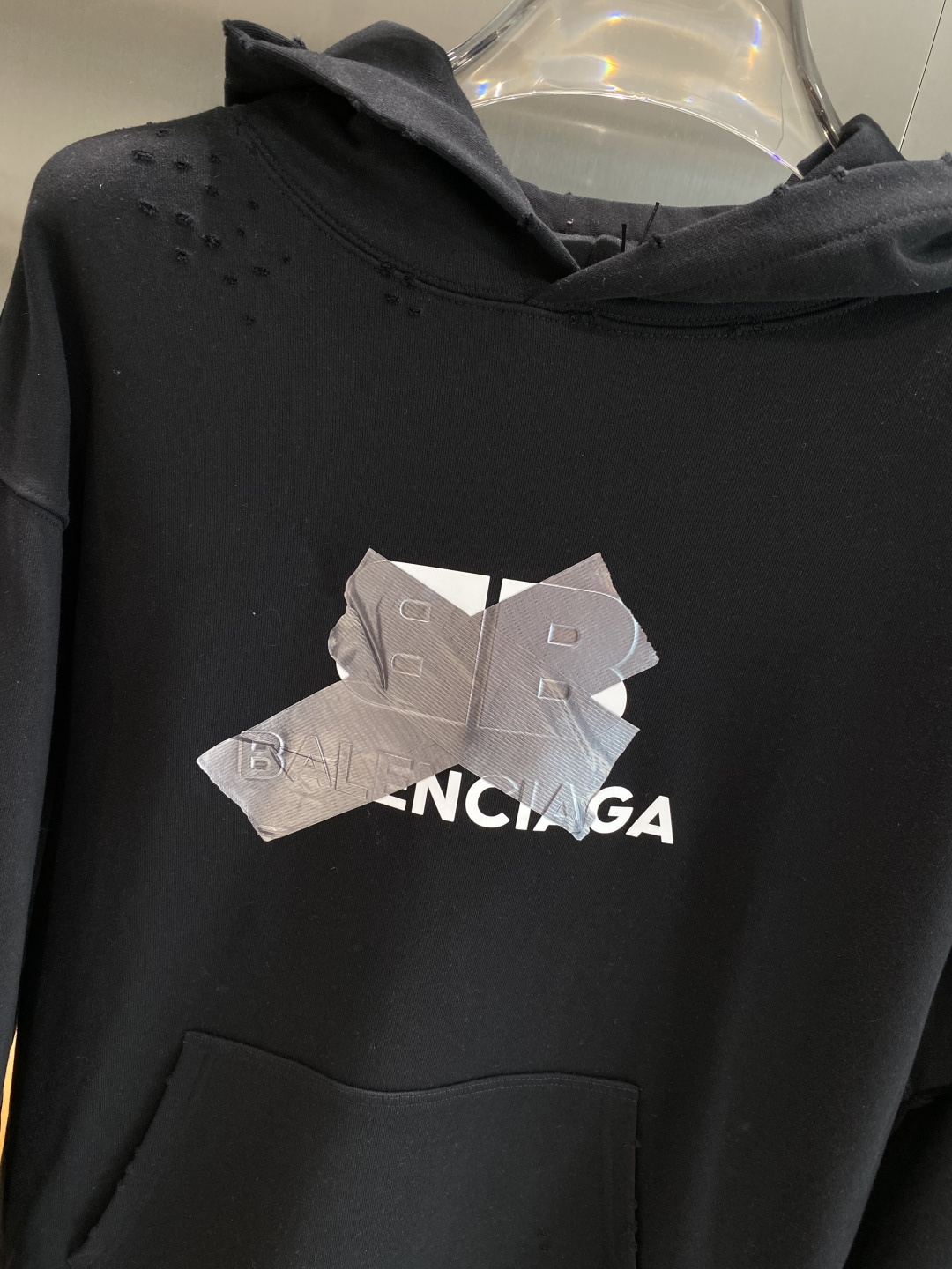 《𝙉𝙚𝙬🤍🖤巴黎世家》2025秋季最新款，专柜同步有售，原单狠货，爆款时尚休闲连帽卫衣，进口原版面料，独