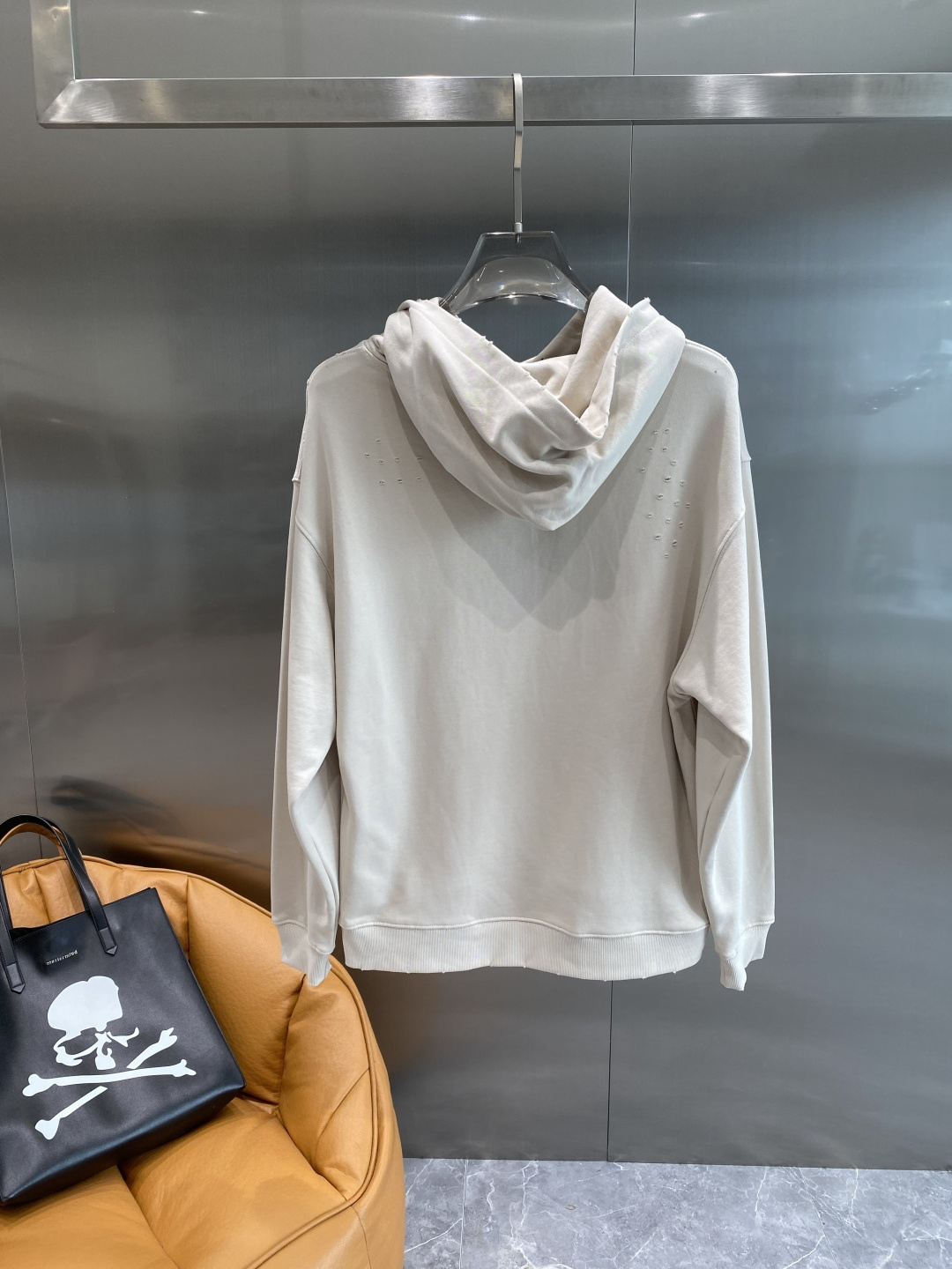 《𝙉𝙚𝙬🤍🖤巴黎世家》2025秋季最新款，专柜同步有售，原单狠货，爆款时尚休闲连帽卫衣，进口原版面料，独