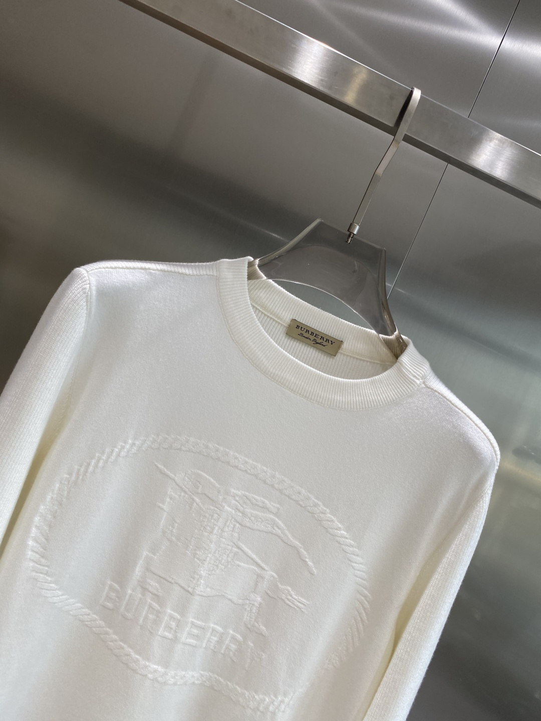 《𝙉𝙚𝙬🤍🖤巴家》25ss秋冬 最新最顶级开衫羊毛针织衫开衫毛衣，精致配色融合新款潮套头衫，最顶级的品质