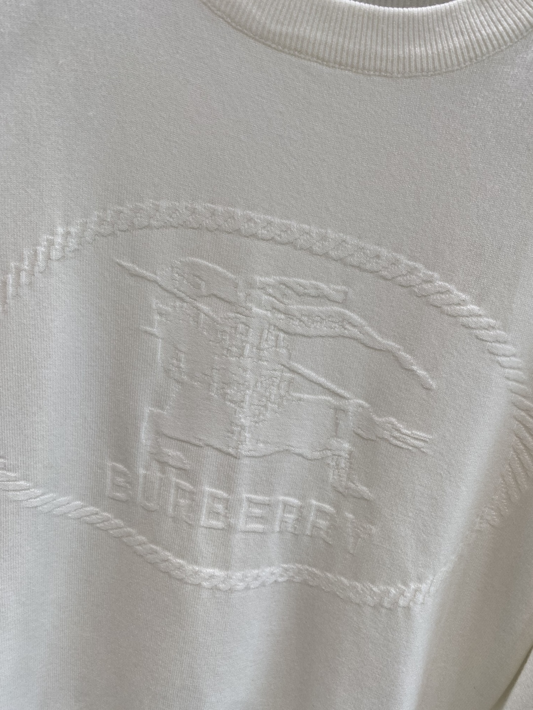 《𝙉𝙚𝙬🤍🖤巴家》25ss秋冬 最新最顶级开衫羊毛针织衫开衫毛衣，精致配色融合新款潮套头衫，最顶级的品质