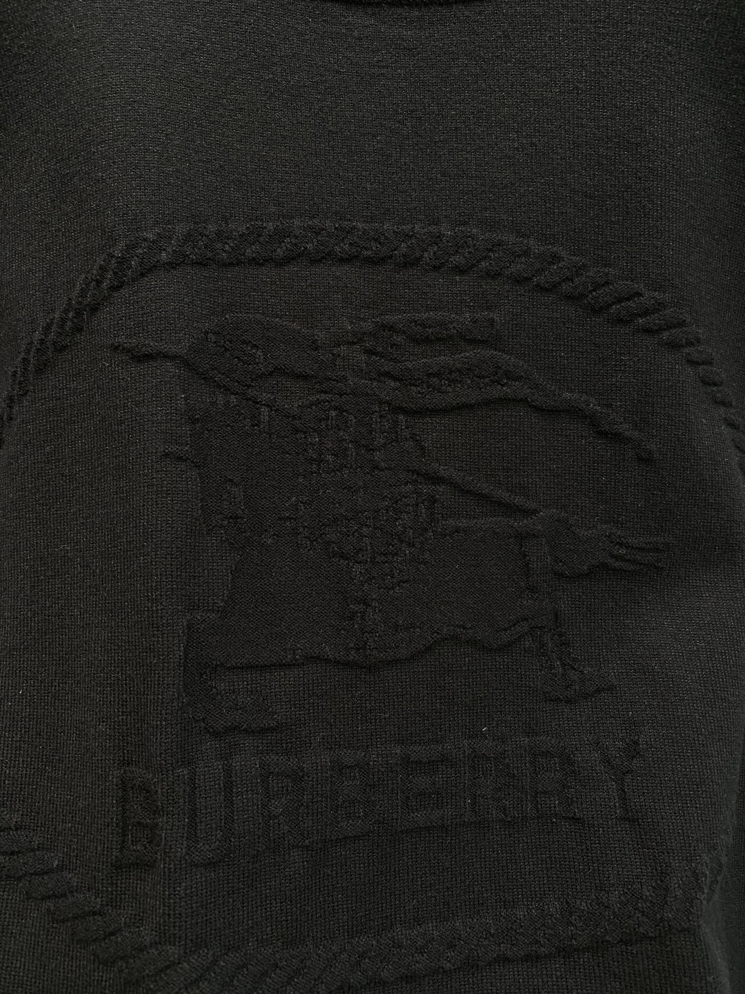 《𝙉𝙚𝙬🤍🖤巴家》25ss秋冬 最新最顶级开衫羊毛针织衫开衫毛衣，精致配色融合新款潮套头衫，最顶级的品质