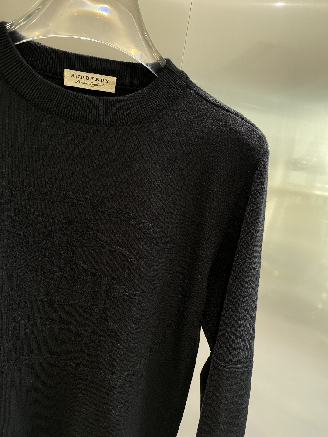 《𝙉𝙚𝙬🤍🖤巴家》25ss秋冬 最新最顶级开衫羊毛针织衫开衫毛衣，精致配色融合新款潮套头衫，最顶级的品质