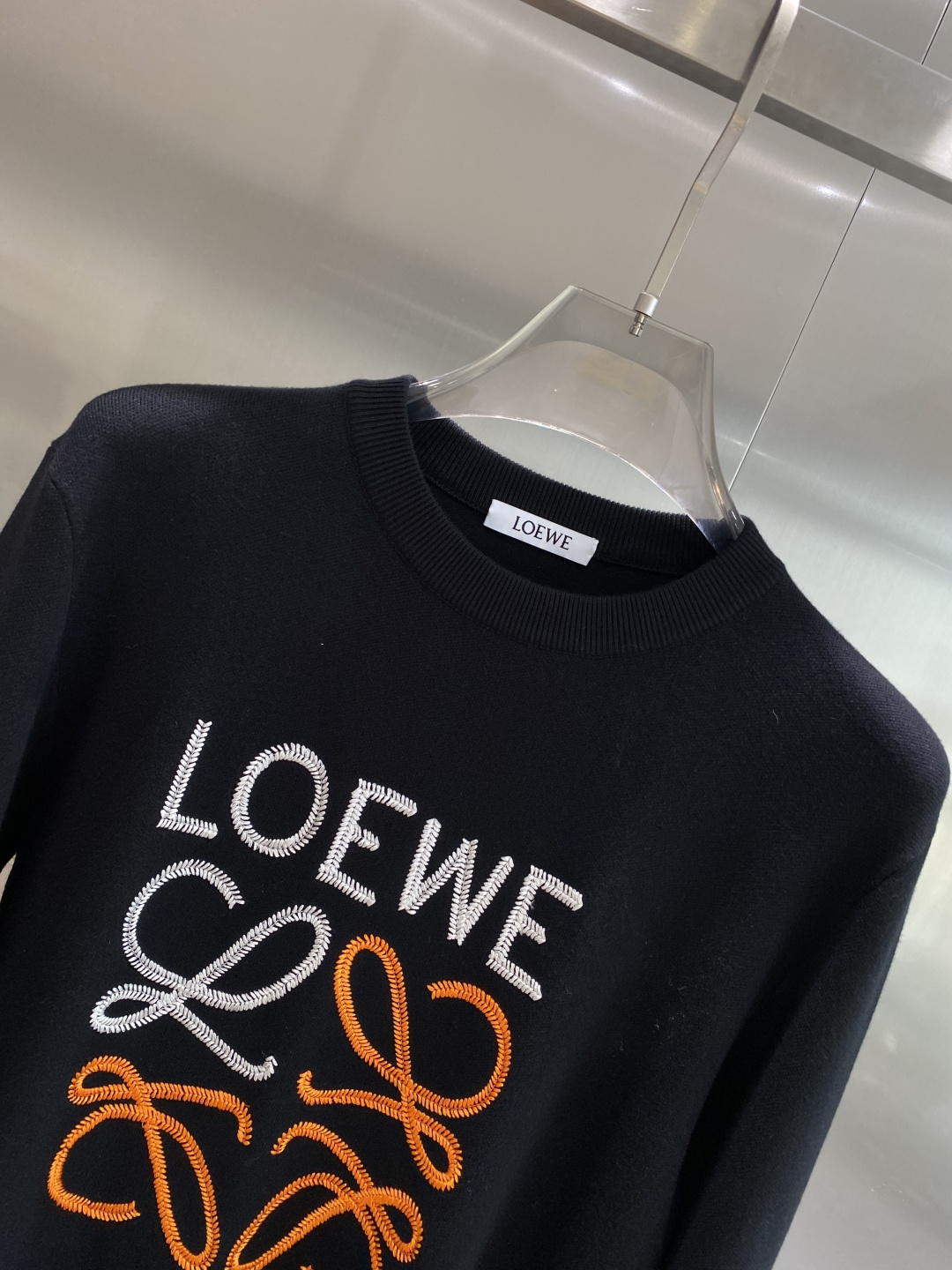 《𝙉𝙚𝙬🤍🖤罗意家》25ss秋冬 最新最顶级开衫羊毛针织衫开衫毛衣，精致配色融合新款潮套头衫，最顶级的品