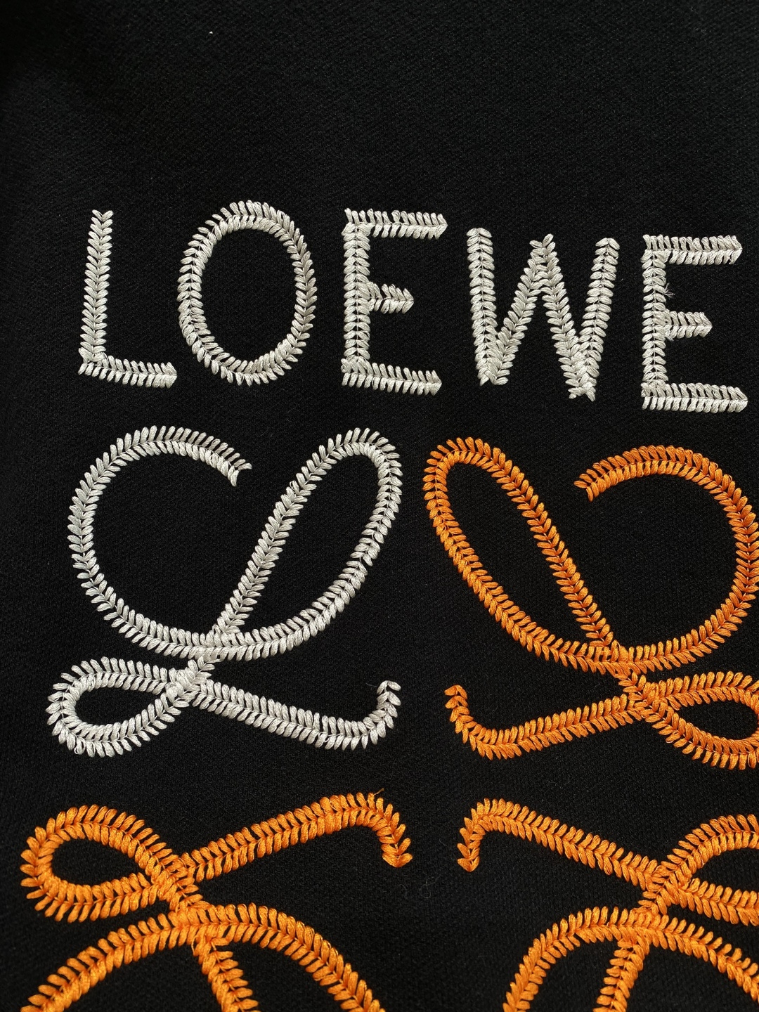 《𝙉𝙚𝙬🤍🖤罗意家》25ss秋冬 最新最顶级开衫羊毛针织衫开衫毛衣，精致配色融合新款潮套头衫，最顶级的品