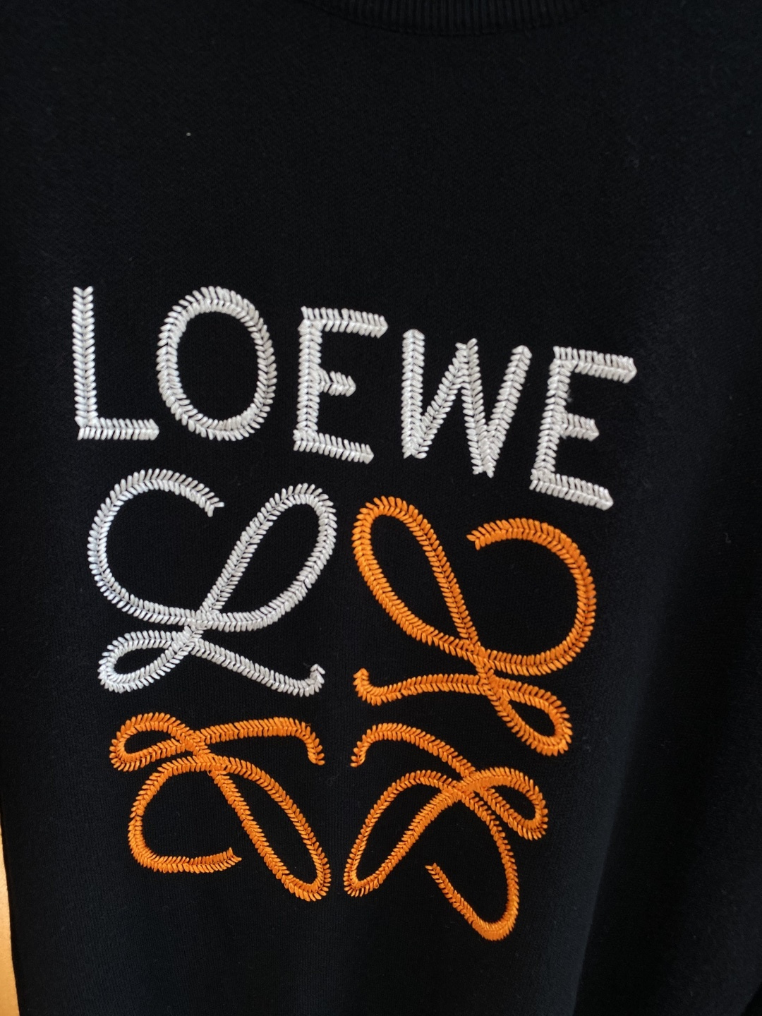 《𝙉𝙚𝙬🤍🖤罗意家》25ss秋冬 最新最顶级开衫羊毛针织衫开衫毛衣，精致配色融合新款潮套头衫，最顶级的品