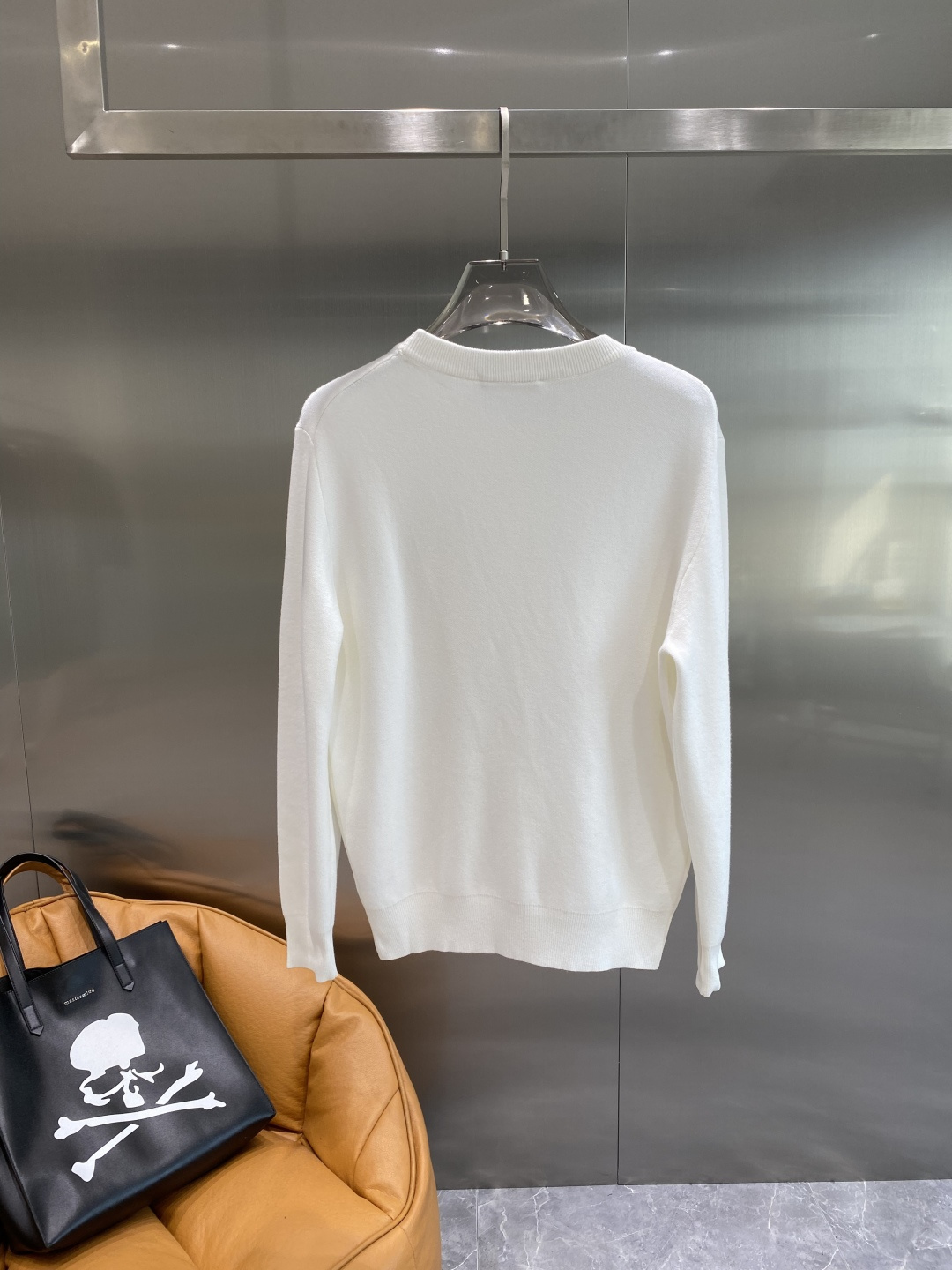 《𝙉𝙚𝙬🤍🖤驴家》2025ss秋冬新品时尚休闲打底单穿圆领商务休闲基础高档精纺毛衣 舒适保暖！抗起球不刺