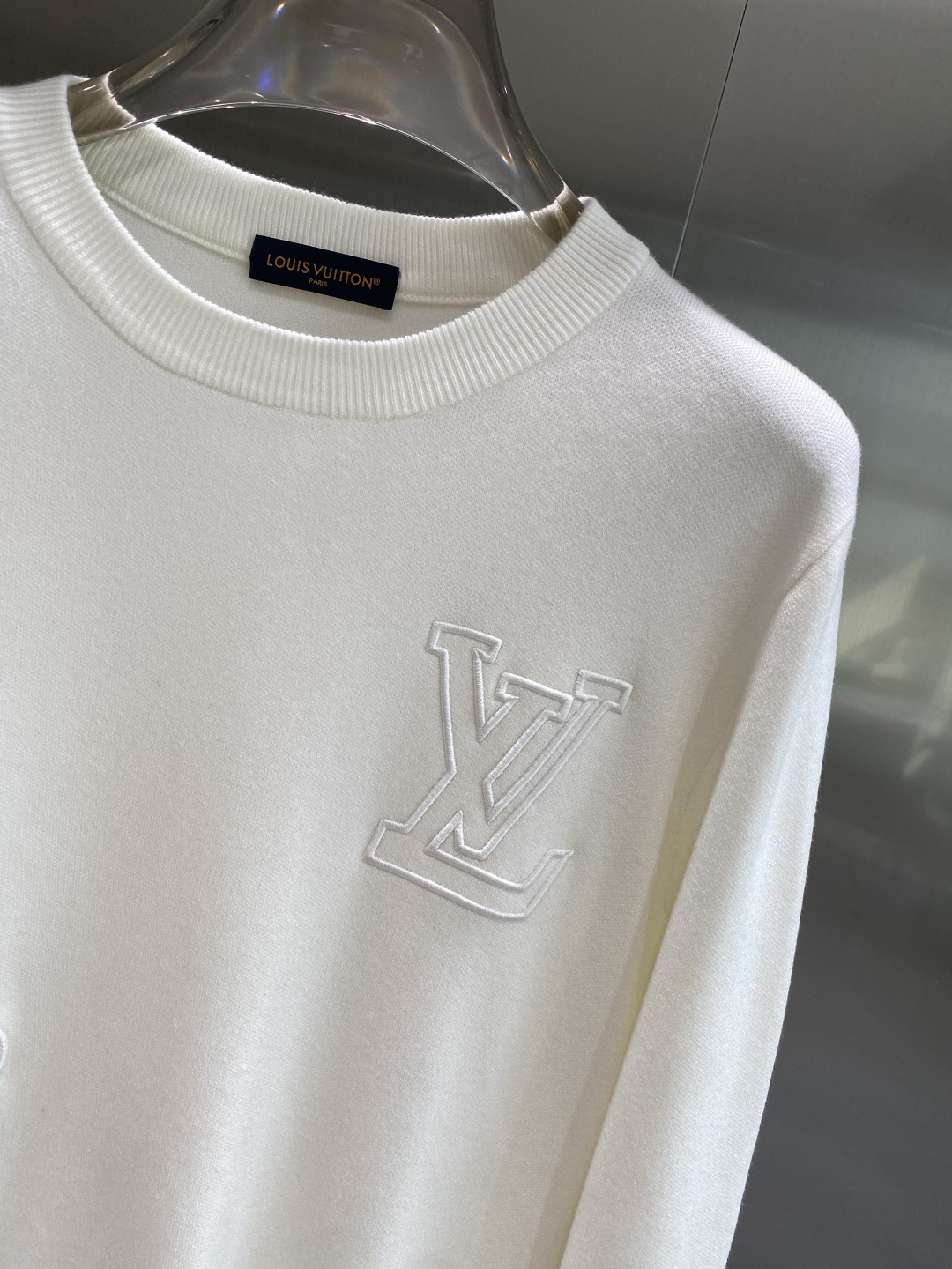 《𝙉𝙚𝙬🤍🖤驴家》2025ss秋冬新品时尚休闲打底单穿圆领商务休闲基础高档精纺毛衣 舒适保暖！抗起球不刺