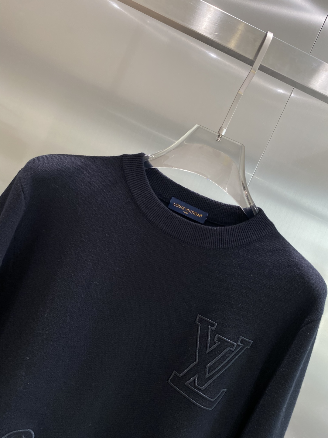 《𝙉𝙚𝙬🤍🖤驴家》2025ss秋冬新品时尚休闲打底单穿圆领商务休闲基础高档精纺毛衣 舒适保暖！抗起球不刺