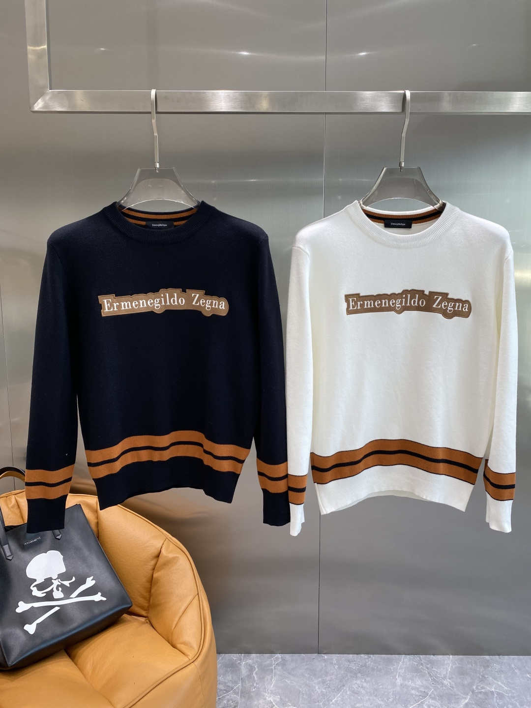 《𝙉𝙚𝙬🤍🖤杰尼亚家》2025ss秋冬新品时尚休闲打底单穿圆领商务休闲基础高档精纺毛衣 舒适保暖！抗起球