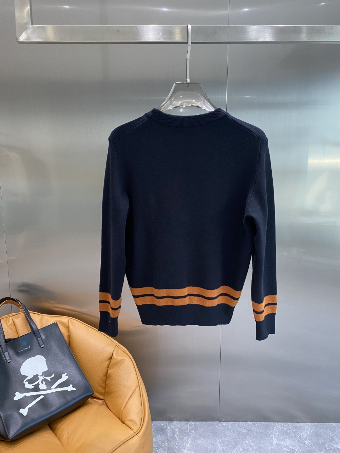 《𝙉𝙚𝙬🤍🖤杰尼亚家》2025ss秋冬新品时尚休闲打底单穿圆领商务休闲基础高档精纺毛衣 舒适保暖！抗起球