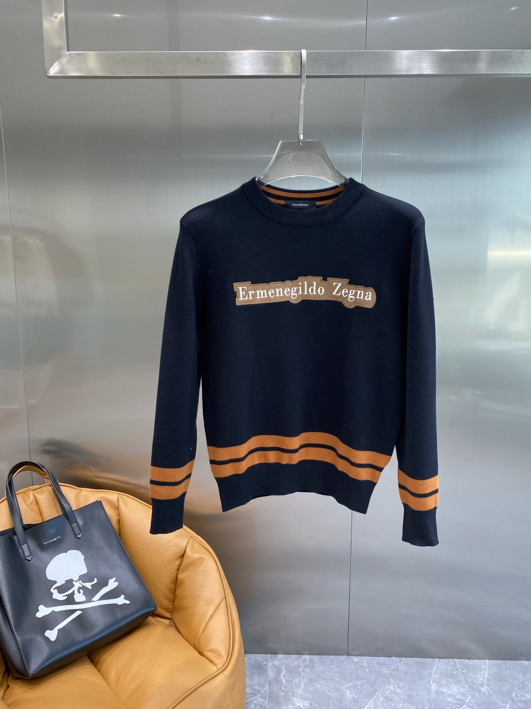 《𝙉𝙚𝙬🤍🖤杰尼亚家》2025ss秋冬新品时尚休闲打底单穿圆领商务休闲基础高档精纺毛衣 舒适保暖！抗起球