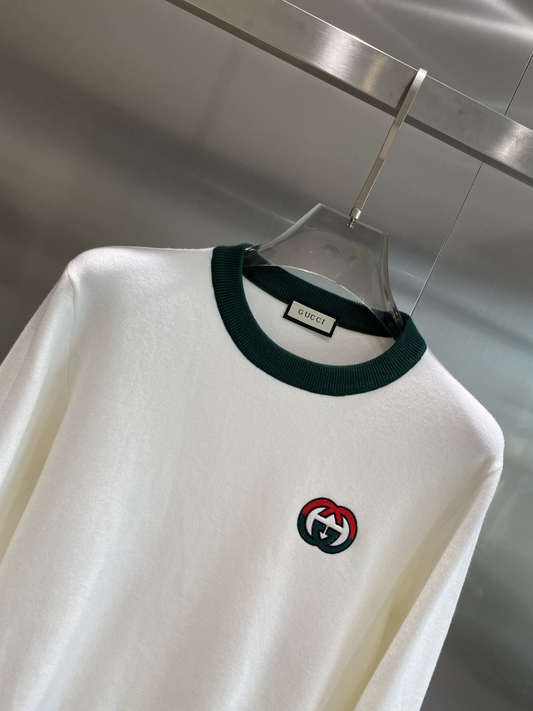 《𝙉𝙚𝙬🤍🖤古家》2025ss秋冬季大爆款官网同款毛衣，秋冬最新款！高品质进口绵羊毛混纺面料，高密度针织