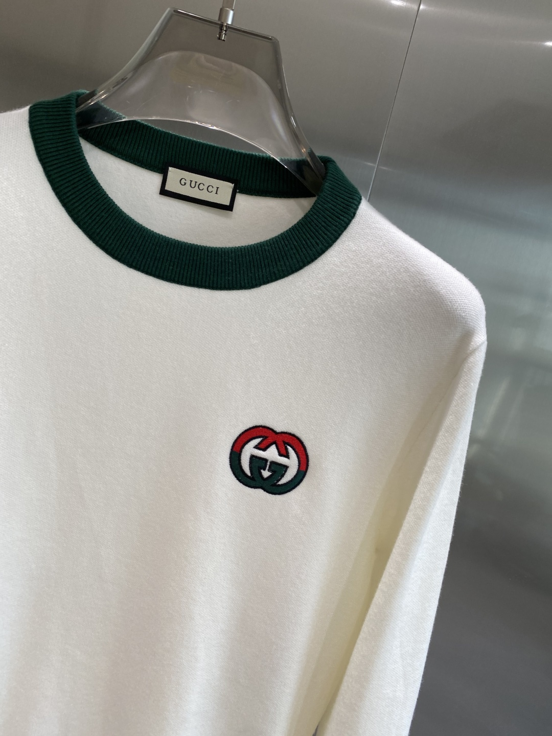 《𝙉𝙚𝙬🤍🖤古家》2025ss秋冬季大爆款官网同款毛衣，秋冬最新款！高品质进口绵羊毛混纺面料，高密度针织