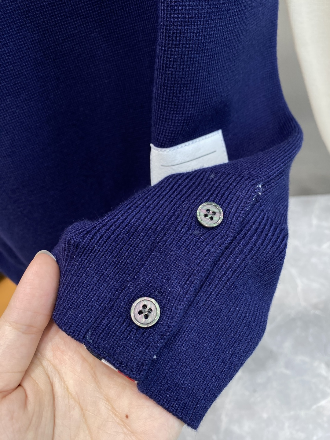 《𝙉𝙚𝙬🤍🖤TB家》2025ss秋冬季大爆款官网同款毛衣，秋冬最新款！高品质进口绵羊毛混纺面料，高密度针