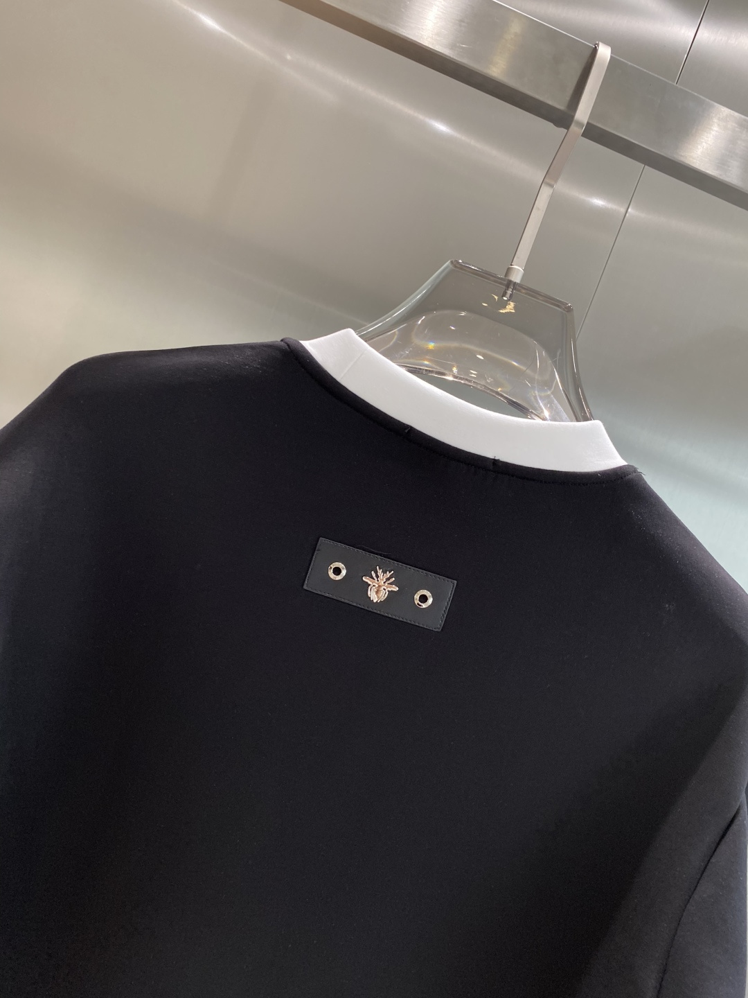 《𝙉𝙚𝙬🤍🖤迪家》25秋冬新品空气层 圆领卫衣，正面品牌标识设计，创意重释品牌标志性设计，采用400克重