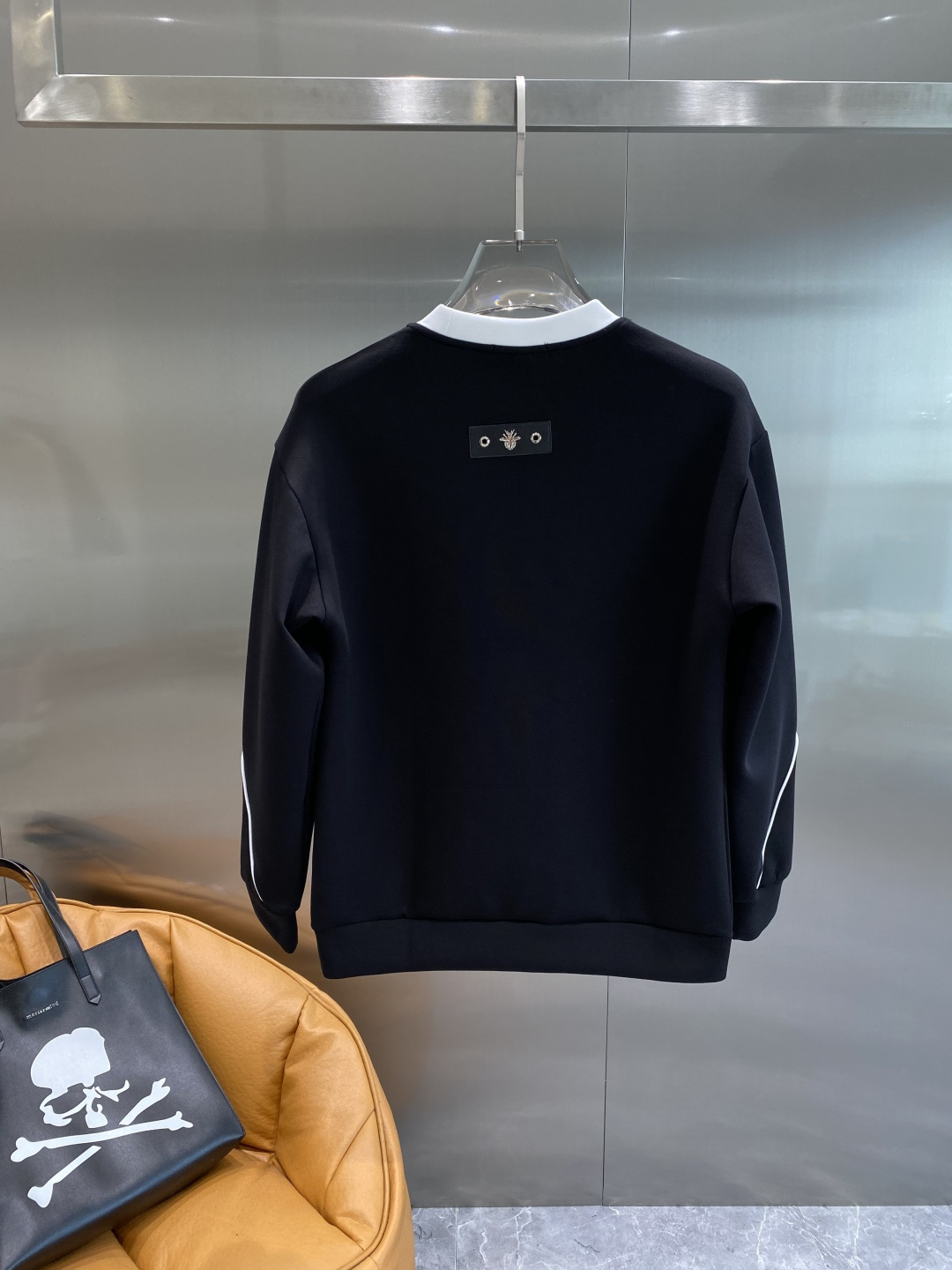 《𝙉𝙚𝙬🤍🖤迪家》25秋冬新品空气层 圆领卫衣，正面品牌标识设计，创意重释品牌标志性设计，采用400克重