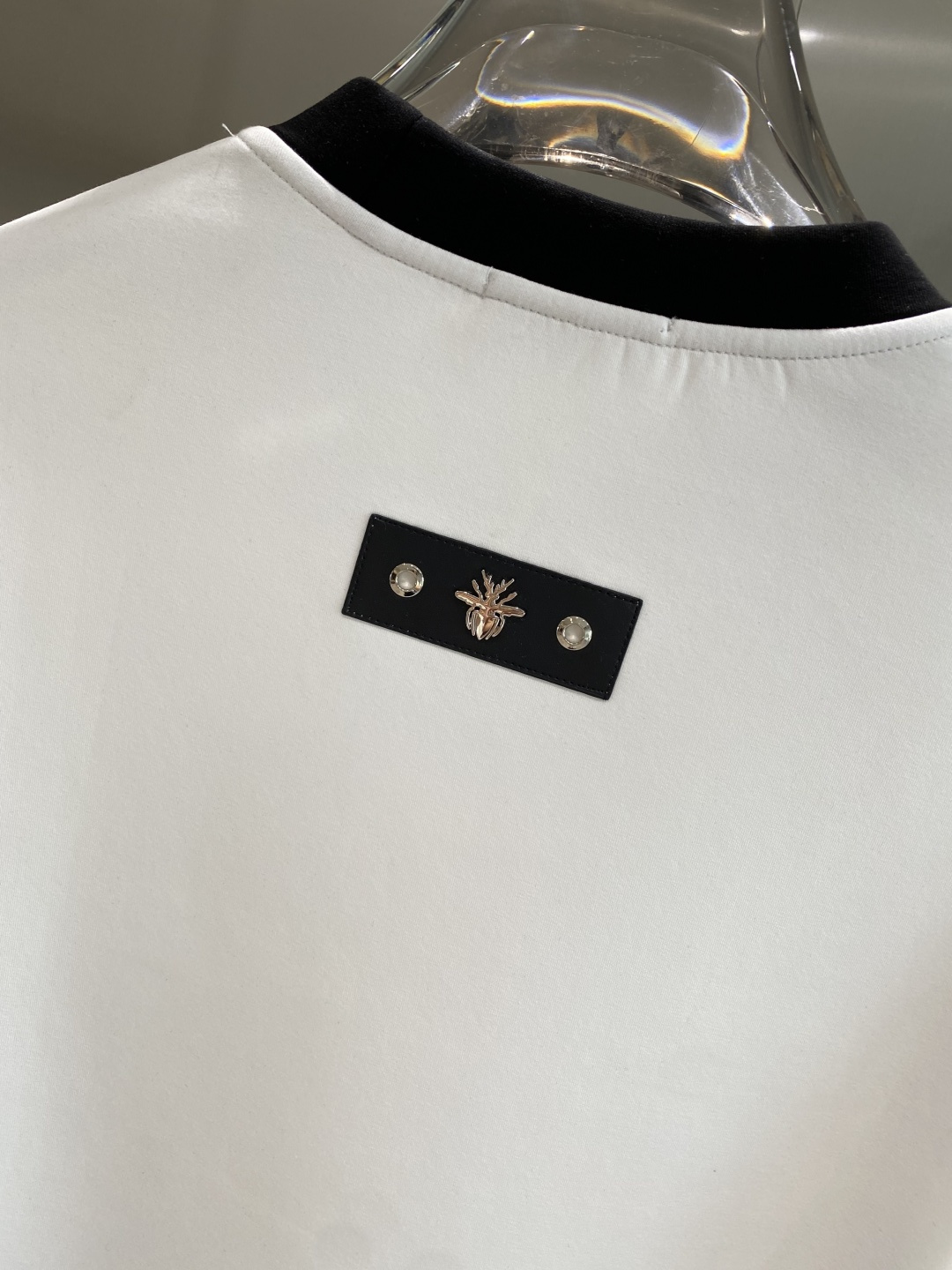 《𝙉𝙚𝙬🤍🖤迪家》25秋冬新品空气层 圆领卫衣，正面品牌标识设计，创意重释品牌标志性设计，采用400克重