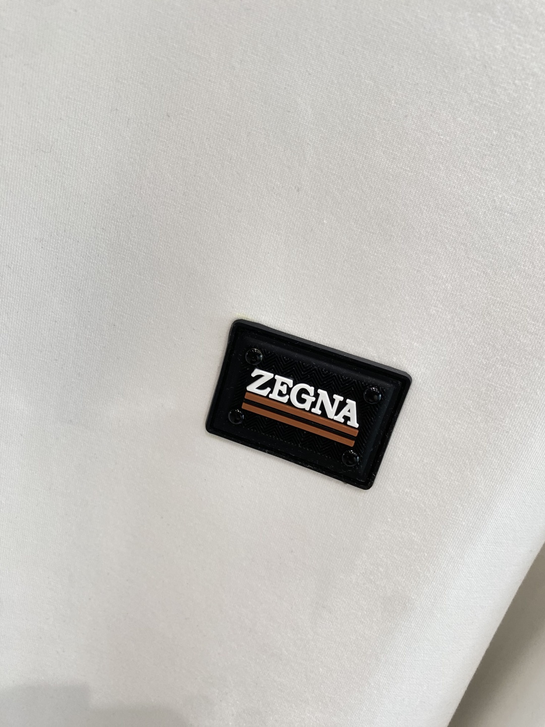 《𝙉𝙚𝙬🤍🖤杰尼家》25秋冬新品空气层 圆领卫衣，正面品牌标识设计，创意重释品牌标志性设计，采用400克