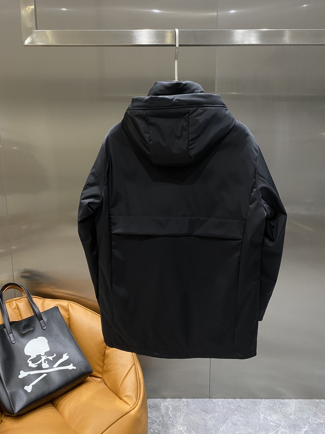 《𝙉𝙚𝙬🤍🖤普家》普拉达 代购正品级别秋冬新款羽绒服 原版1:1订制五金配件全进口原版定制 欢迎专柜对比