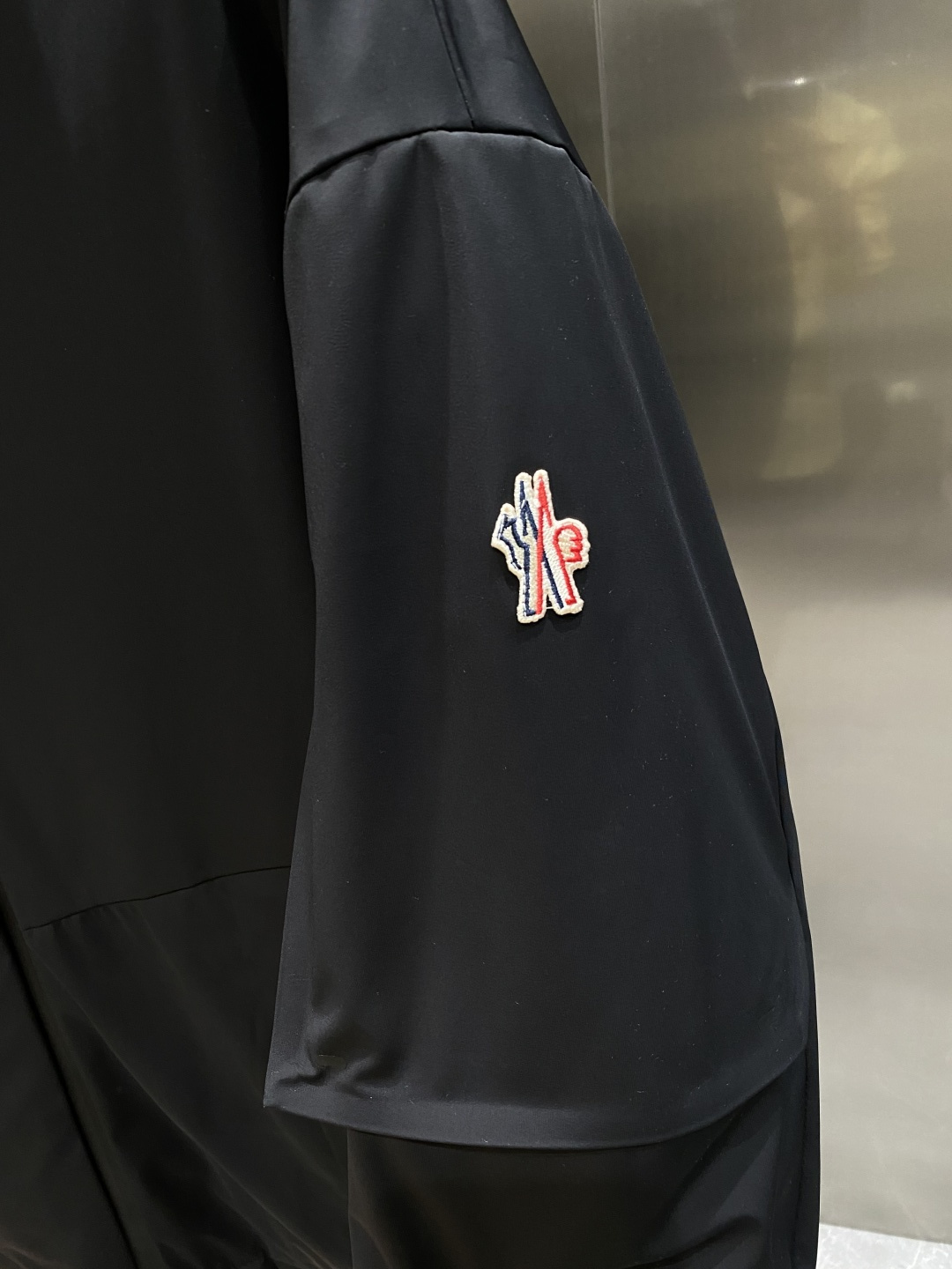 《𝙉𝙚𝙬🤍🖤蒙家》代购正品级别秋冬新款羽绒服 原版1:1订制五金配件全进口原版定制 欢迎专柜对比 绝对的