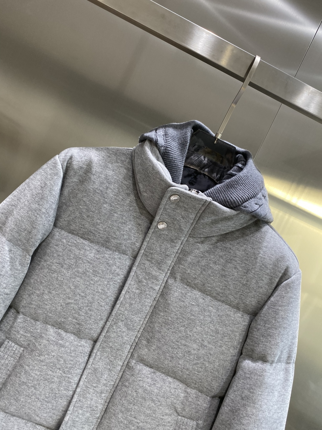 《𝙉𝙚𝙬🤍🖤lP🆕家》2025顶级版本羽绒服2025最新款时尚设计师款羽绒外套.处处细节显工艺足够的高级