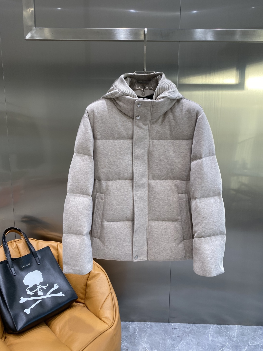 《𝙉𝙚𝙬🤍🖤lP🆕家》2025顶级版本羽绒服2025最新款时尚设计师款羽绒外套.处处细节显工艺足够的高级