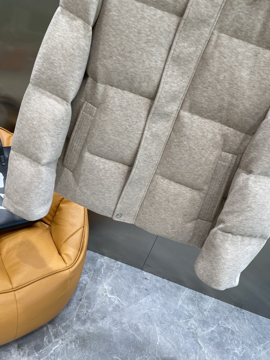 《𝙉𝙚𝙬🤍🖤lP🆕家》2025顶级版本羽绒服2025最新款时尚设计师款羽绒外套.处处细节显工艺足够的高级