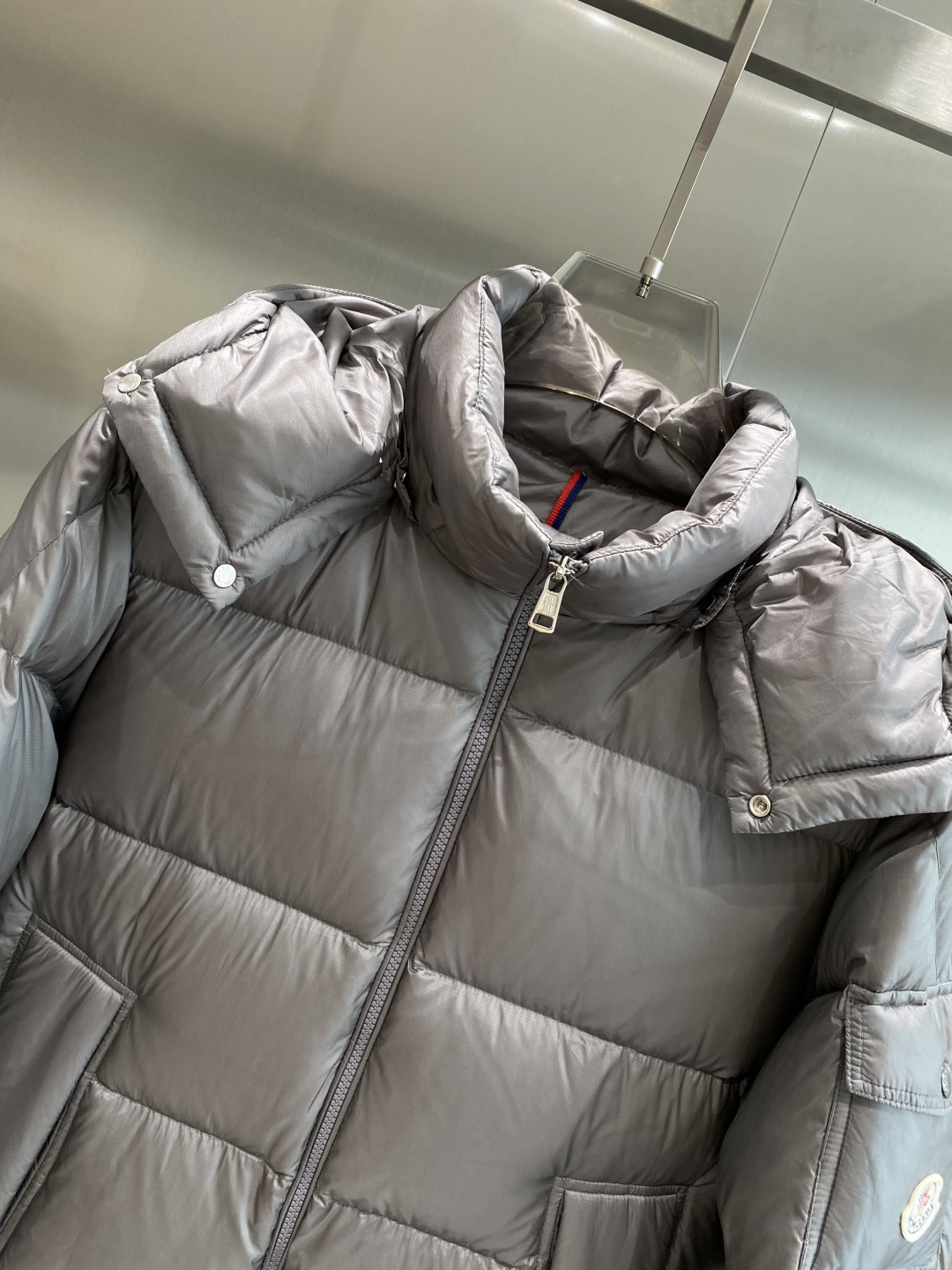 《𝙉𝙚𝙬🤍🖤蒙家》代购正品级别秋冬新款羽绒服 原版1:1订制五金配件全进口原版定制 欢迎专柜对比 绝对的