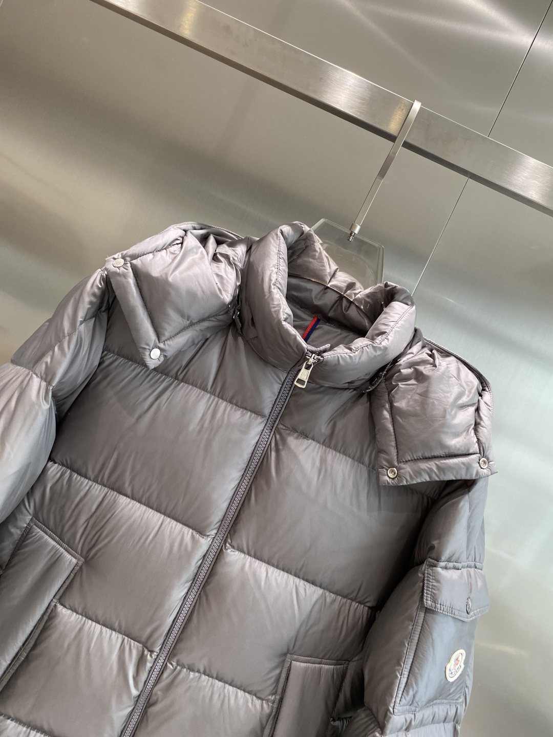 《𝙉𝙚𝙬🤍🖤蒙家》代购正品级别秋冬新款羽绒服 原版1:1订制五金配件全进口原版定制 欢迎专柜对比 绝对的