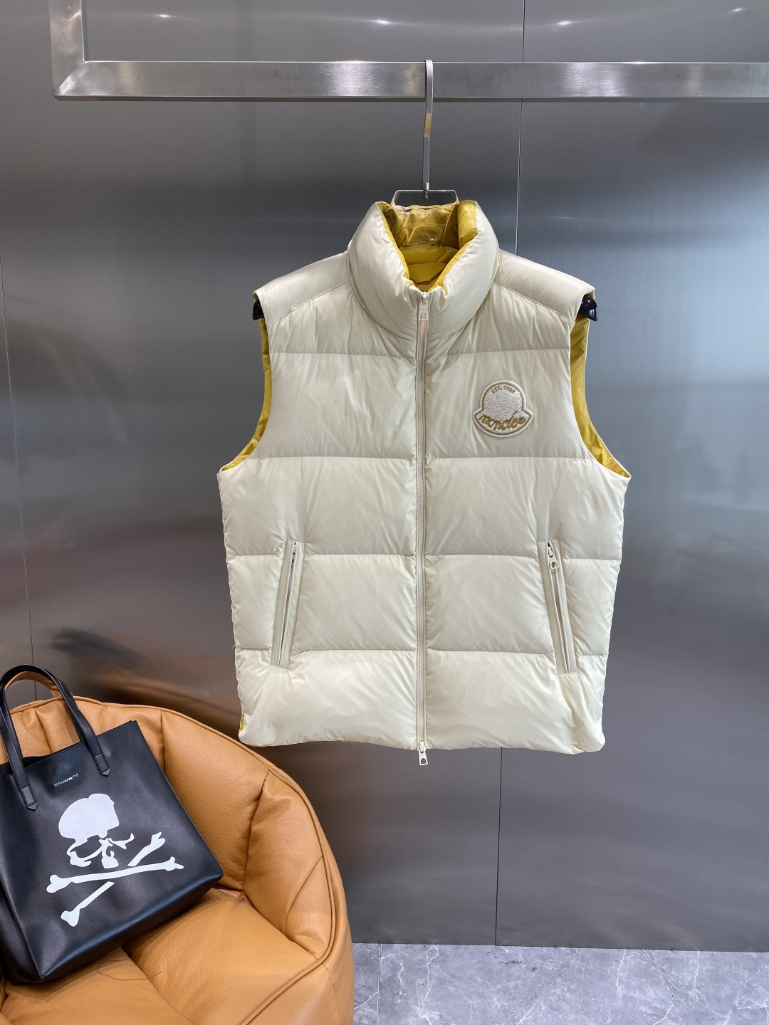 《𝙉𝙚𝙬🤍🖤蒙家》羽绒服 爆款🔥秋冬新款🆕羽绒服 原版1:1订制五金配件全进口原版定制 欢迎专柜对比 绝