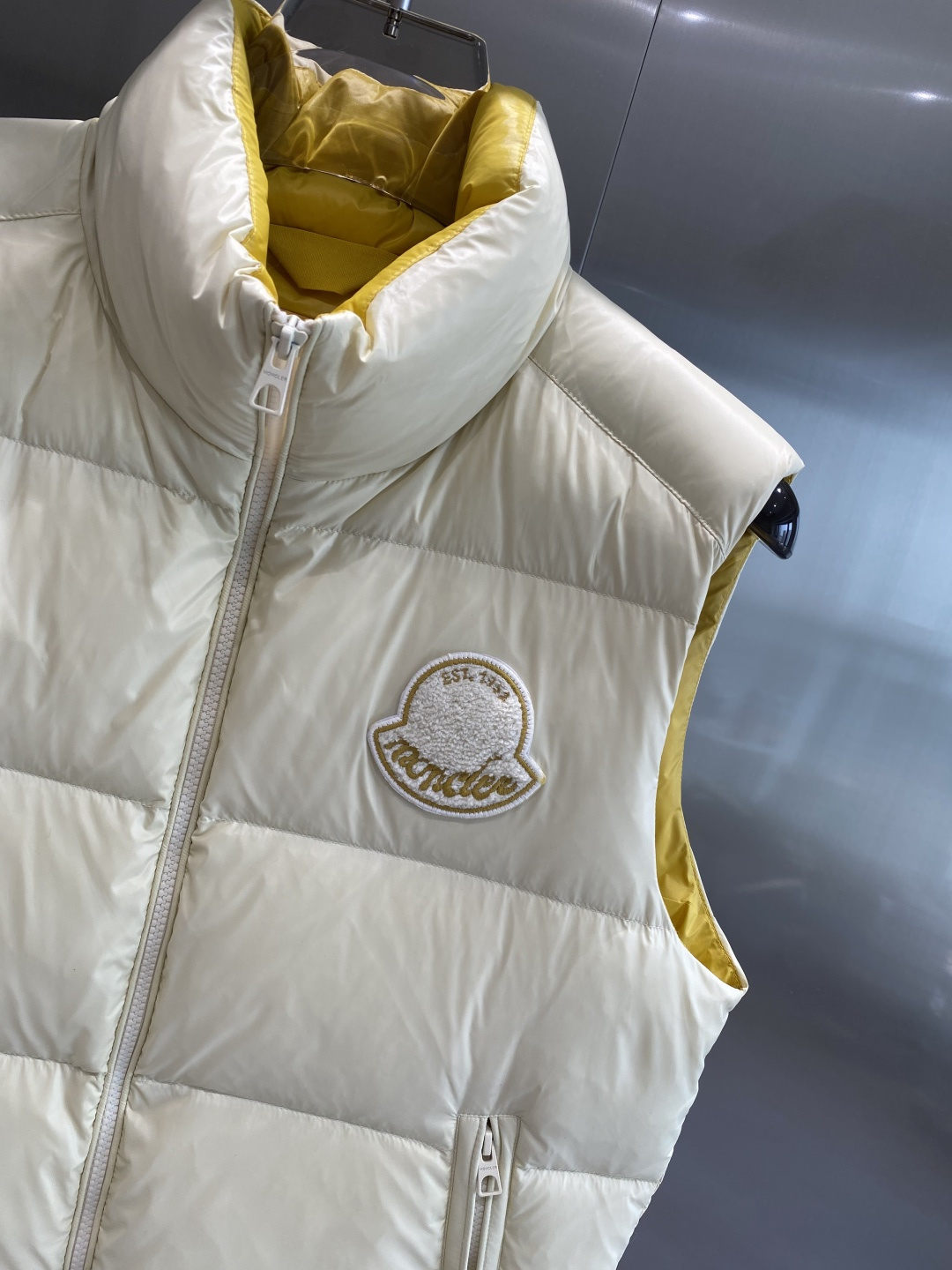 《𝙉𝙚𝙬🤍🖤蒙家》羽绒服 爆款🔥秋冬新款🆕羽绒服 原版1:1订制五金配件全进口原版定制 欢迎专柜对比 绝