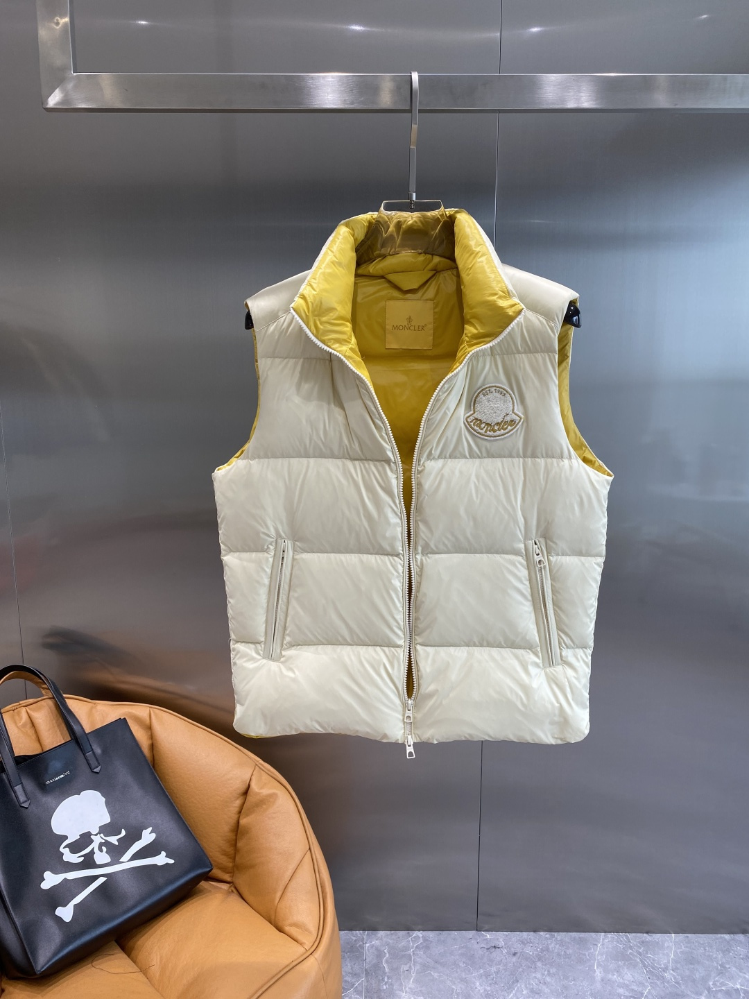 《𝙉𝙚𝙬🤍🖤蒙家》羽绒服 爆款🔥秋冬新款🆕羽绒服 原版1:1订制五金配件全进口原版定制 欢迎专柜对比 绝