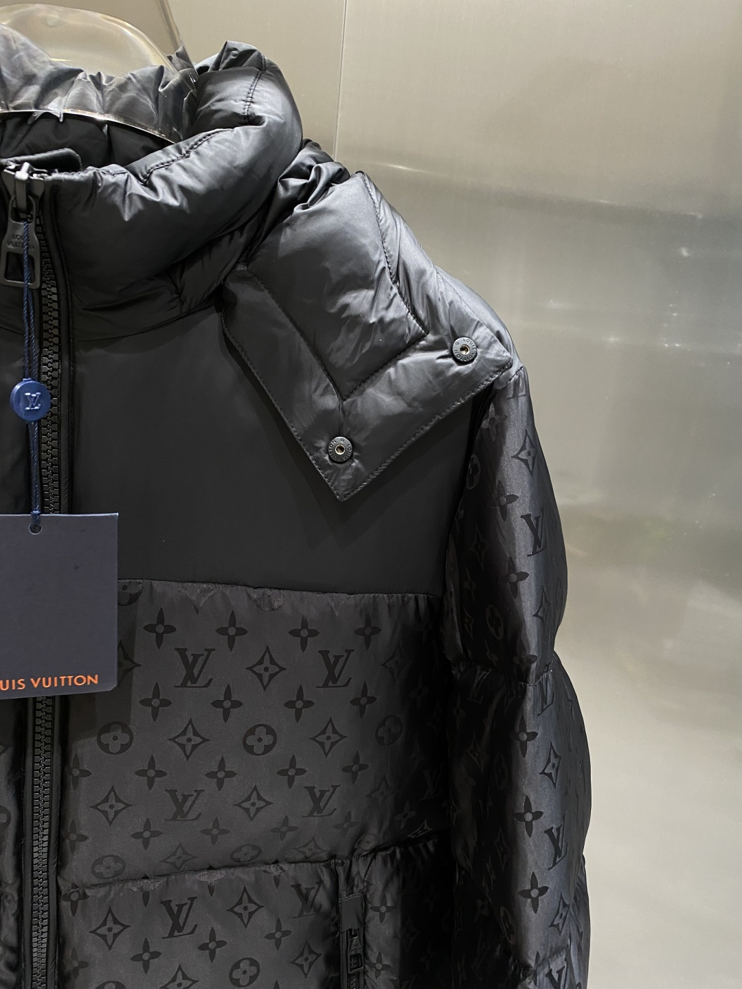 《𝙉𝙚𝙬🤍🖤驴家》代购正品级别秋冬新款羽绒服 原版1:1订制五金配件全进口原版定制 欢迎专柜对比 绝对的