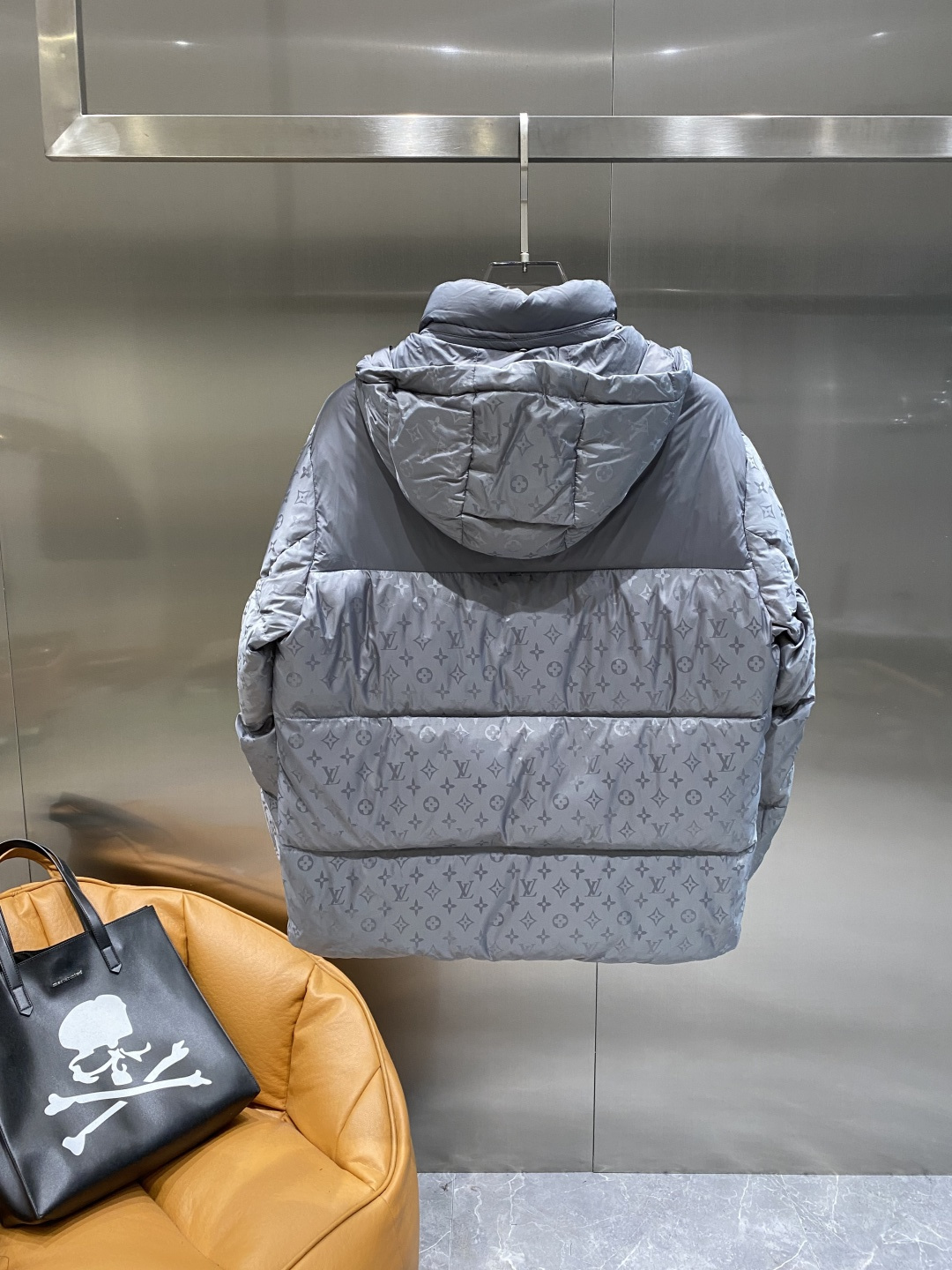 《𝙉𝙚𝙬🤍🖤驴家》代购正品级别秋冬新款羽绒服 原版1:1订制五金配件全进口原版定制 欢迎专柜对比 绝对的