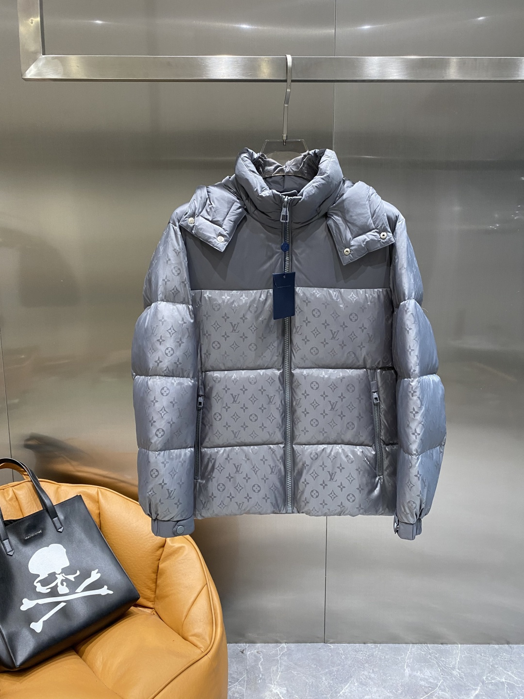 《𝙉𝙚𝙬🤍🖤驴家》代购正品级别秋冬新款羽绒服 原版1:1订制五金配件全进口原版定制 欢迎专柜对比 绝对的