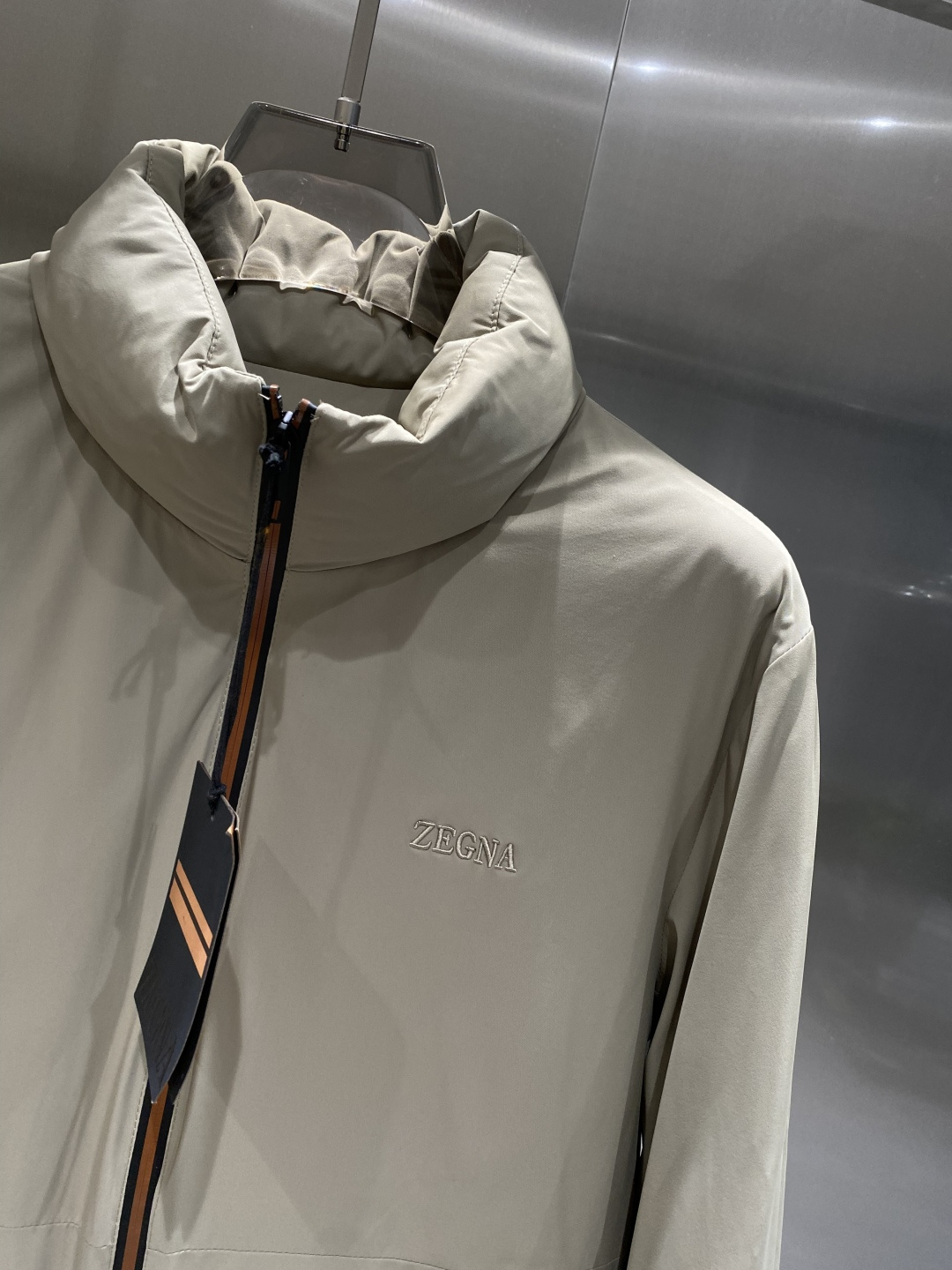 《𝙉𝙚𝙬🤍🖤杰尼家》代购正品级别秋冬新款羽绒服 原版1:1订制五金配件全进口原版定制 欢迎专柜对比 绝对