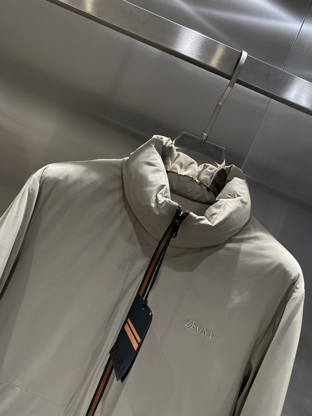 《𝙉𝙚𝙬🤍🖤杰尼家》代购正品级别秋冬新款羽绒服 原版1:1订制五金配件全进口原版定制 欢迎专柜对比 绝对