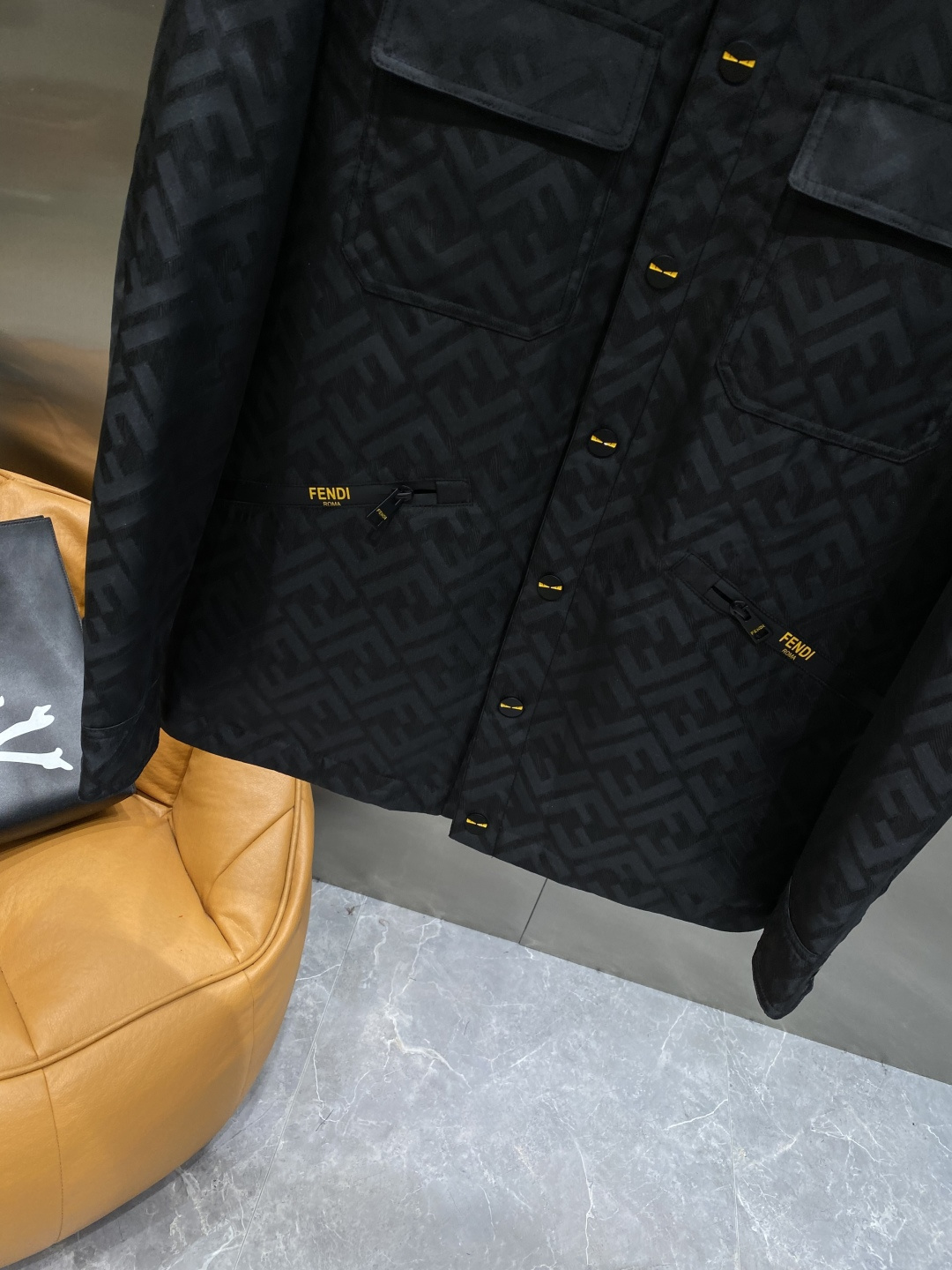 《𝙉𝙚𝙬🤍🖤芬家》代购正品级别秋冬新款羽绒服 原版1:1订制五金配件全进口原版定制 欢迎专柜对比 绝对的