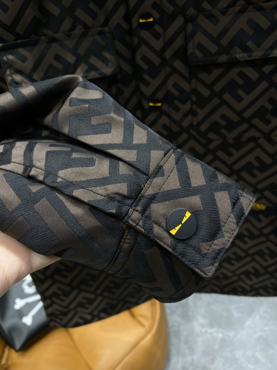 《𝙉𝙚𝙬🤍🖤芬家》代购正品级别秋冬新款羽绒服 原版1:1订制五金配件全进口原版定制 欢迎专柜对比 绝对的