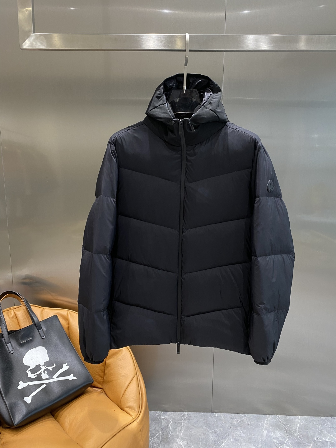 《𝙉𝙚𝙬🤍🖤蒙家》羽绒服 爆款🔥秋冬新款🆕羽绒服 原版1:1订制五金配件全进口原版定制 欢迎专柜对比 绝
