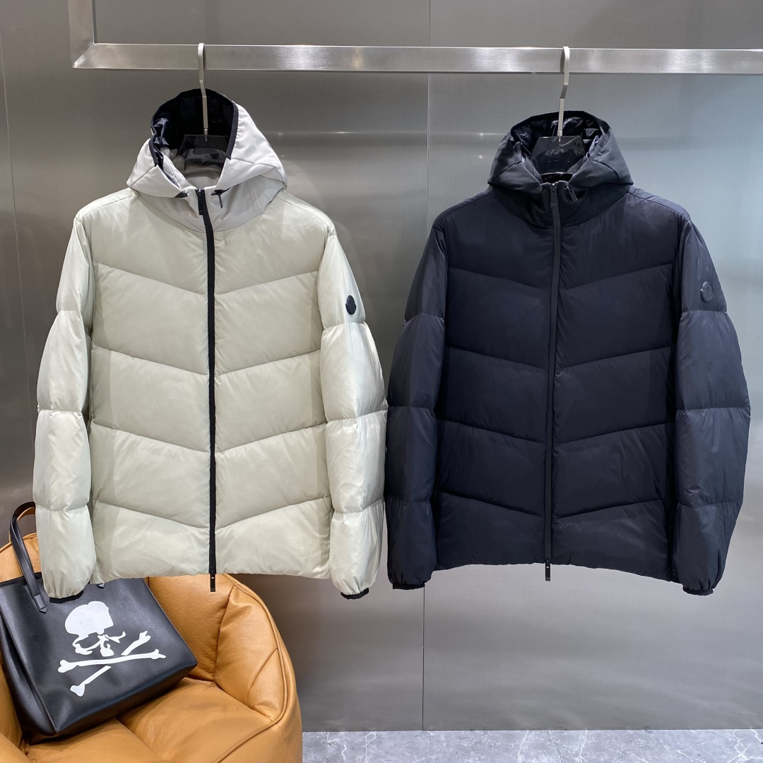 《𝙉𝙚𝙬🤍🖤蒙家》羽绒服 爆款🔥秋冬新款🆕羽绒服 原版1:1订制五金配件全进口原版定制 欢迎专柜对比 绝