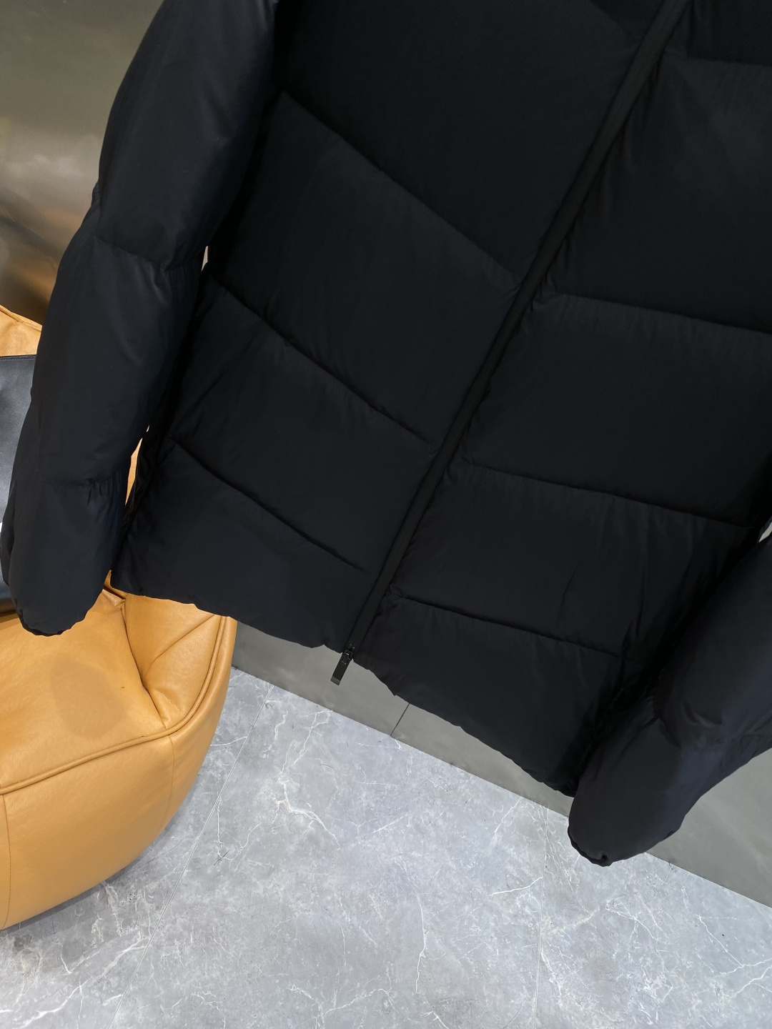 《𝙉𝙚𝙬🤍🖤蒙家》羽绒服 爆款🔥秋冬新款🆕羽绒服 原版1:1订制五金配件全进口原版定制 欢迎专柜对比 绝