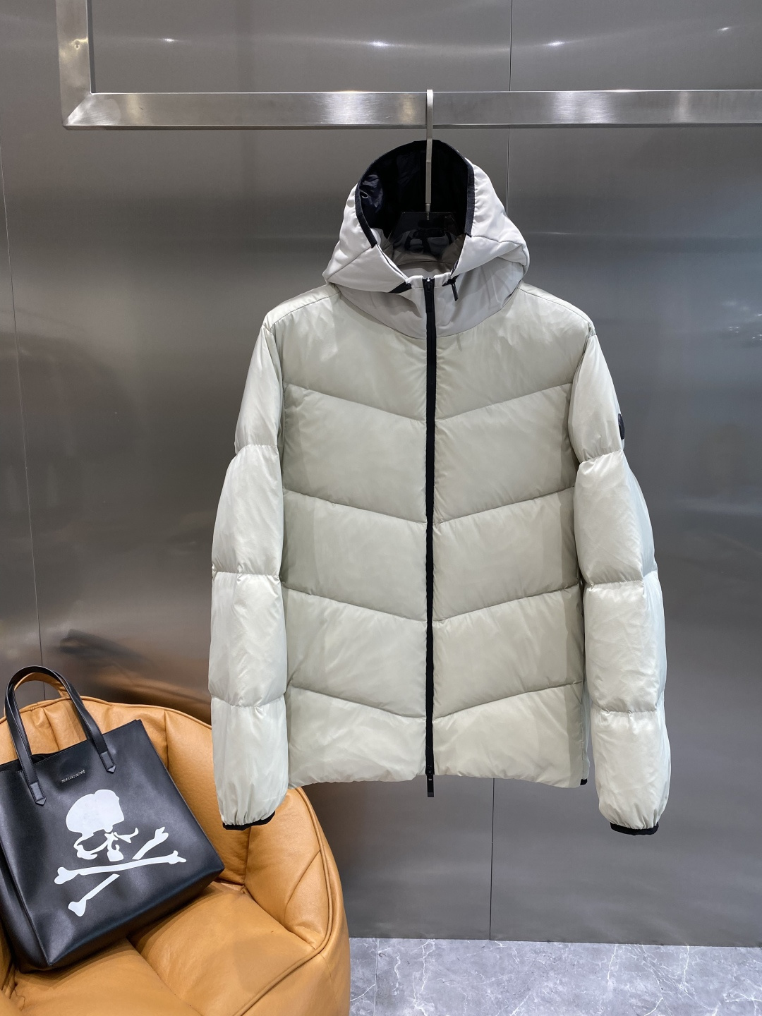 《𝙉𝙚𝙬🤍🖤蒙家》羽绒服 爆款🔥秋冬新款🆕羽绒服 原版1:1订制五金配件全进口原版定制 欢迎专柜对比 绝