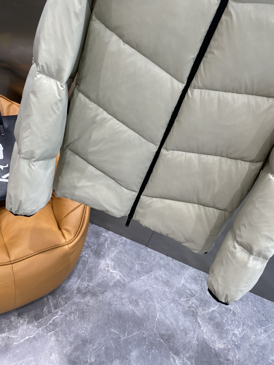 《𝙉𝙚𝙬🤍🖤蒙家》羽绒服 爆款🔥秋冬新款🆕羽绒服 原版1:1订制五金配件全进口原版定制 欢迎专柜对比 绝