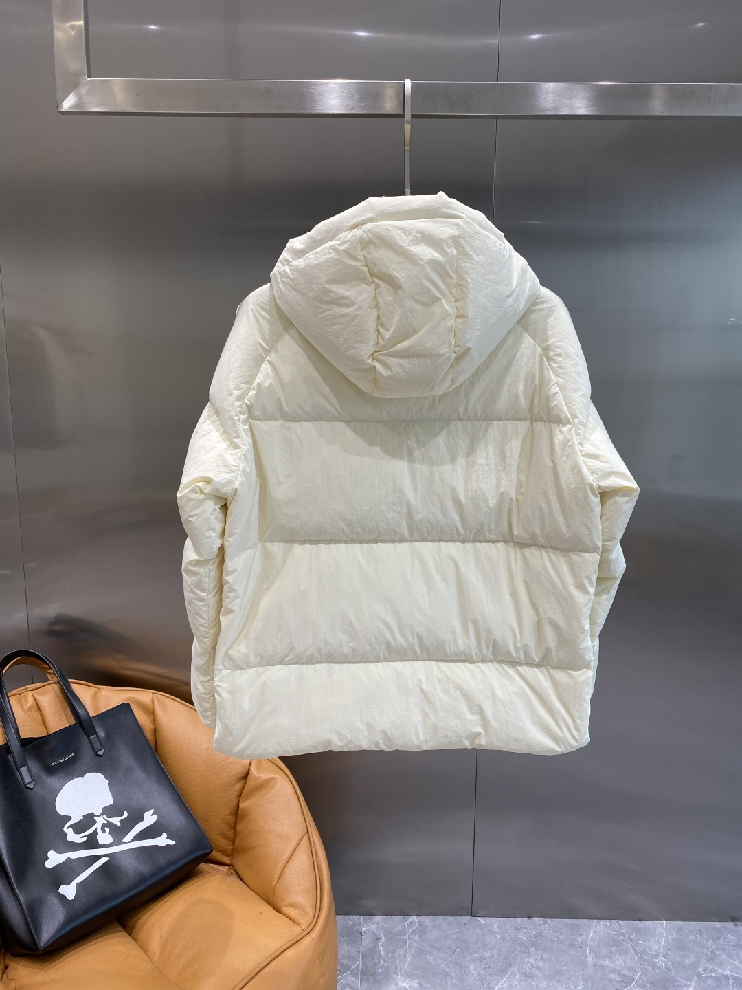 《𝙉𝙚𝙬🤍🖤普家》羽绒服 爆款🔥秋冬新款🆕羽绒服 原版1:1订制五金配件全进口原版定制 欢迎专柜对比 绝